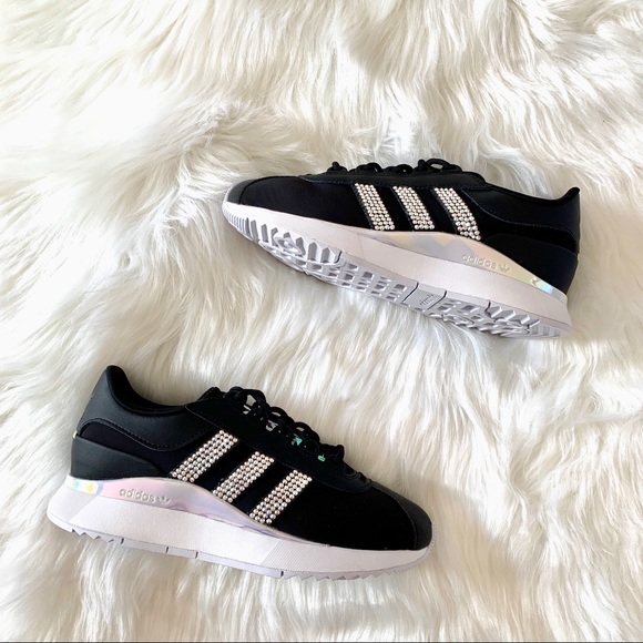 Swarovski Adidas SL Andridge Black With AB Crystal - Picture 3 of 9